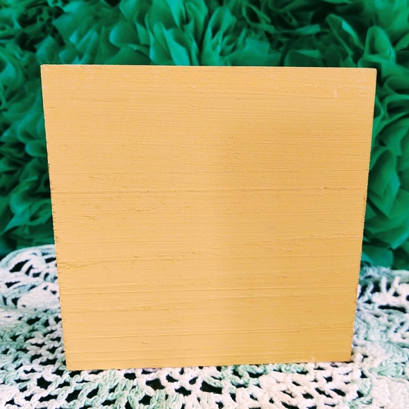 HAND CRAFTED EASTER MINI WOOD SIGN/TIERED TRAY DECOR/BUNNY RABBIT HOME DECOR - Picture 3 of 3